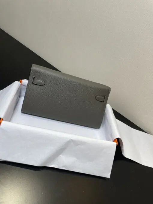 Hermès Kelly Classique To Go wallet Greige 2026 | Drip Kickz Hermès Kelly Classique To Go wallet Greige - Image 2