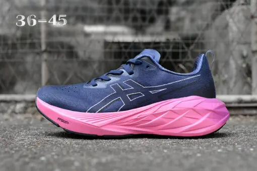 ASICS Novablast 4 Navy Blue