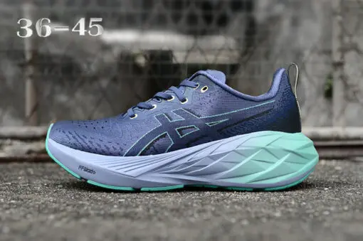 ASICS Novablast 4 Dark Blue