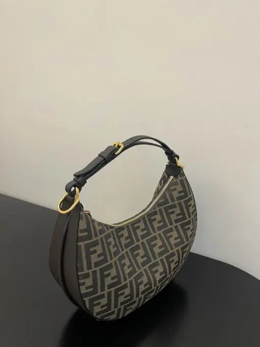 Fendi Praphy Bag Brown 2026 | Drip Kickz Fendi Praphy Bag Brown - Image 2