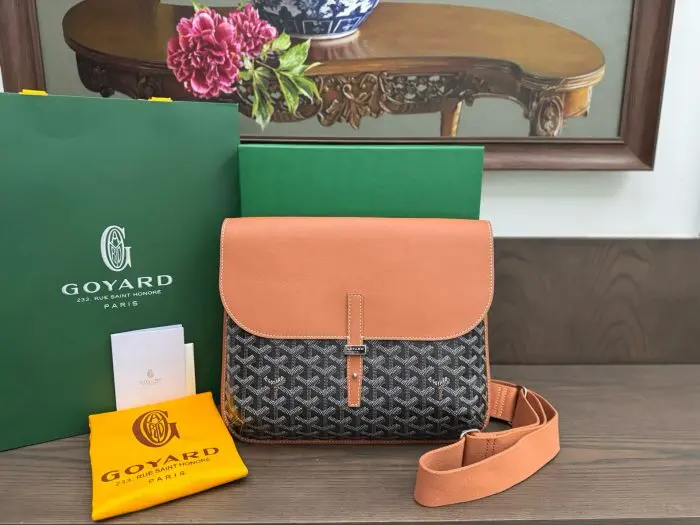 Goyard Coursier Messenger Bag Brown 2026 | Drip Kickz Goyard Coursier Messenger Bag Brown - Image 4