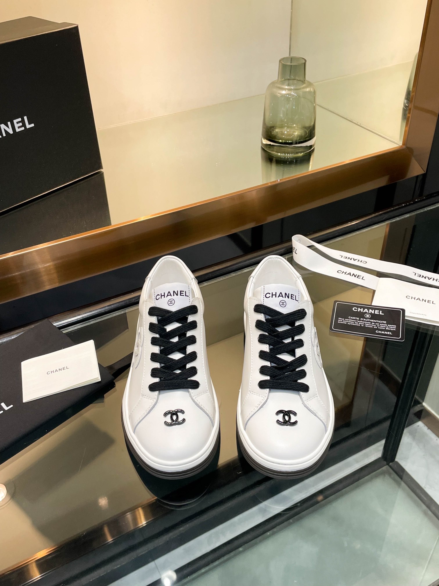 Chanel 24SF Sneakers White & Black Laces 2026 | Drip Kickz Chanel 24SF Sneakers White & Black Laces - Image 2