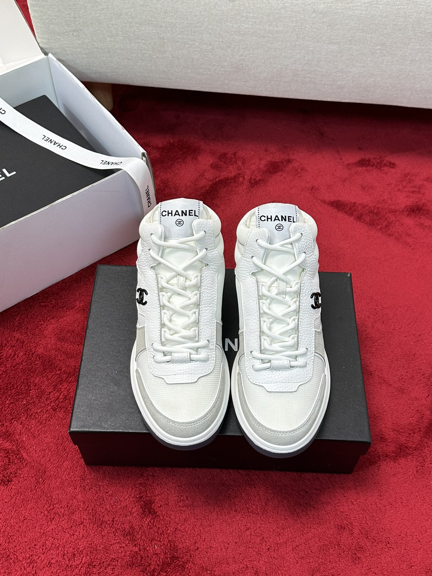 Chanel Sneakers White/Gray 2026 | Drip Kickz Chanel Sneakers White/Gray - Image 2