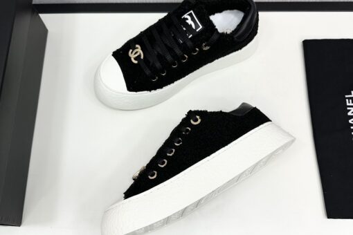 Chanel Tweed Sneakers Black