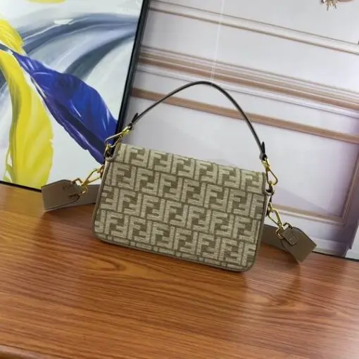 Fendi Baguette Bag Beige 2026 | Drip Kickz Fendi Baguette Bag Beige - Image 3