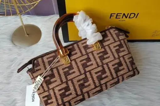 Fendi Bag Maroon