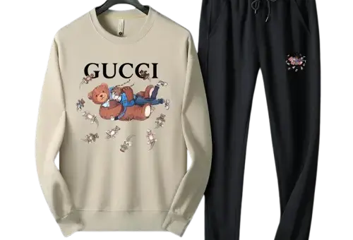 Gucci Dear Logo Tracksuits Cream/Black