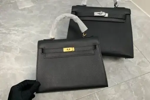 Hermes Kelly Sellier 25cm Black in Epsom leather with gold hardware – a luxury Hermès handbag with structured Sellier design.