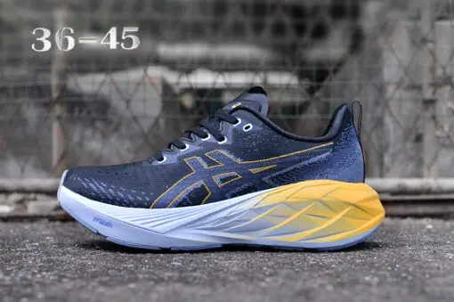 ASICS Novablast 4 Black & Yellow