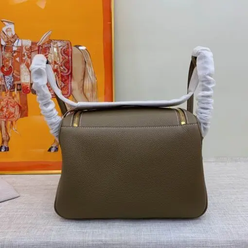 Hermes Lindy Small Bag Dark Brown 2026 | Drip Kickz Hermes Lindy Small Bag Dark Brown - Image 2