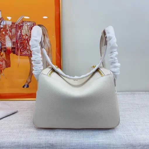 Hermes Lindy Small Bag White 2026 | Drip Kickz Hermes Lindy Small Bag White - Image 2
