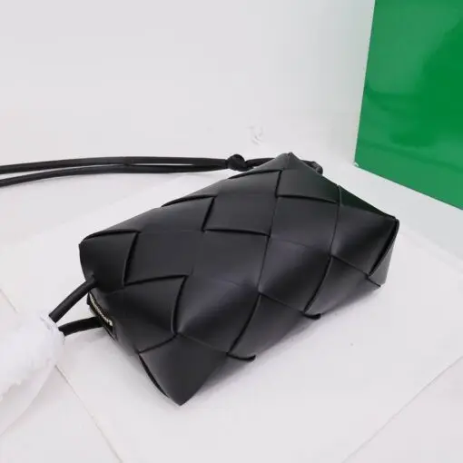 Bottega Veneta Cassette Bag Black 2026 | Drip Kickz Bottega Veneta Cassette Bag Black - Image 2