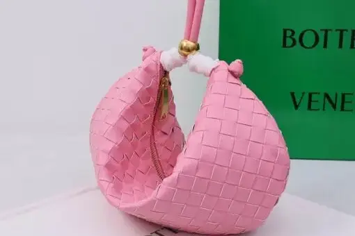 Bottega Veneta Jodie Bag Pink
