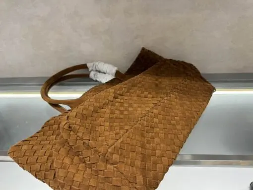 Bottega Veneta Cabat Tote Bag Brown 2026 | Drip Kickz Bottega Veneta Cabat Tote Bag Brown - Image 3