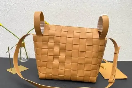 Bottega Veneta Bowling Cassette Bag Brown