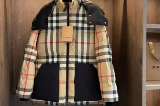 Burberry Hooded Puffer Jacket Check