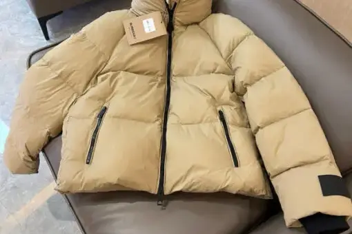 Burberry Puffer Jacket Beige