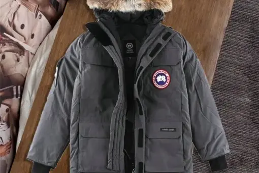 Canada Goose Down Jacket Black M2
