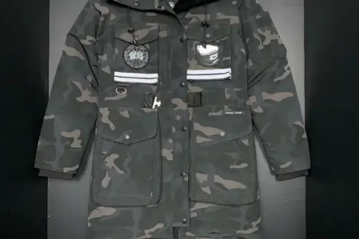 Canada Goose Camouflage Down Jacket Military Green