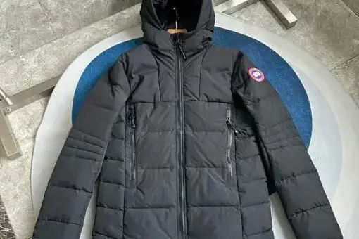 Canada Goose Hybridge Jacket Black