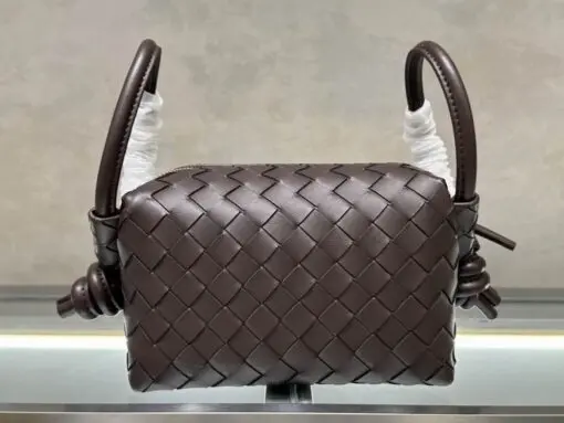 Bottega Veneta Loop Corss Bag Coffee 2026 | Drip Kickz Bottega Veneta Loop Corss Bag Coffee