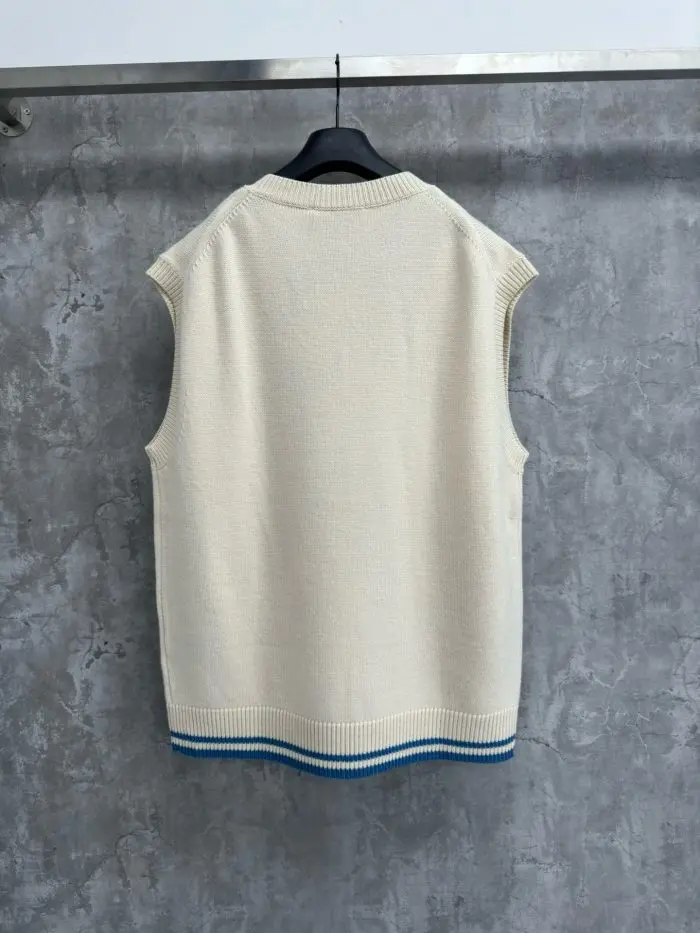 Dior Sweater Vest Cream 2026 | Drip Kickz Dior Sweater Vest Cream - Image 2