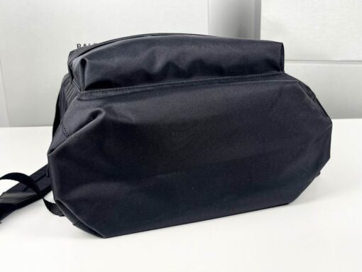 Balenciaga ‘New York Explorer’ Backpack Black 2026 | Drip Kickz Balenciaga ‘New York Explorer’ Backpack Black - Image 3