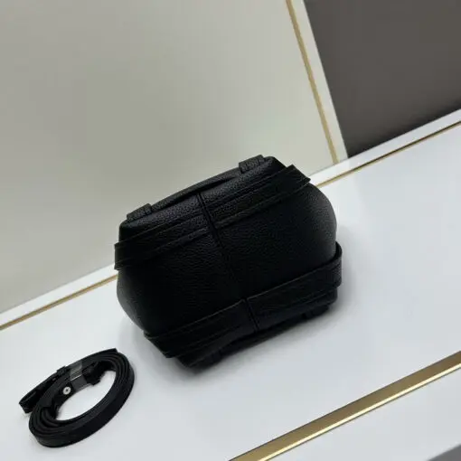 Balenciaga Everyday Tote Bag Black 2026 | Drip Kickz Balenciaga Everyday Tote Bag Black - Image 3