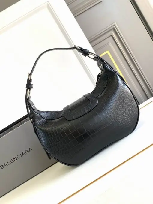 Balenciaga Essex Shoulder Bag Crocodile Black 2026 | Drip Kickz Balenciaga Essex Shoulder Bag Crocodile Black - Image 2