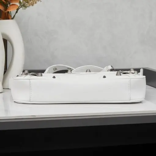 Balenciaga Cagole Bag White 2026 | Drip Kickz Balenciaga Cagole Bag White - Image 3