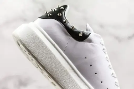 Alexander McQueen Tail Black Nail 2026 | Drip Kickz Alexander McQueen Tail Black Nail - Image 5