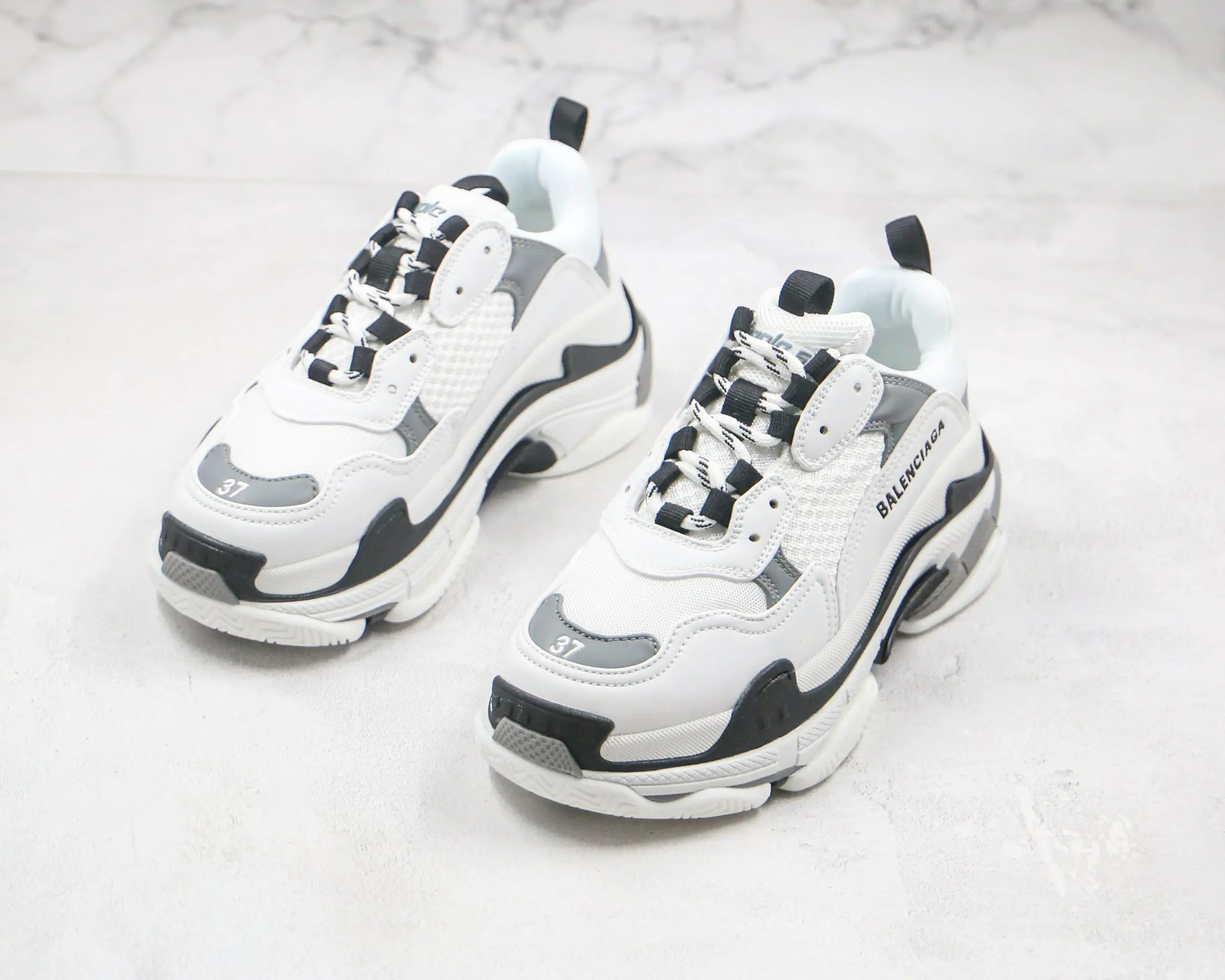 Triple S Black White 2026 | Drip Kickz Triple S Black White - Image 2