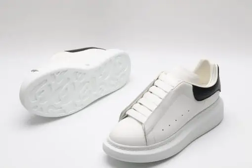 Alexander McQueen Black & White 2026 | Drip Kickz Alexander McQueen Black & White - Image 5