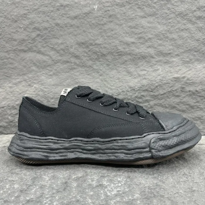 Maison Mihara Yasuhiro MMY Sneaker Full Black 2026 | Drip Kickz Maison Mihara Yasuhiro MMY Sneaker Full Black