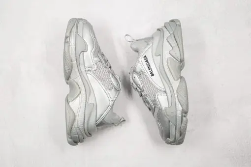 Triple S Silver 2026 | Drip Kickz Triple S Silver - Image 3