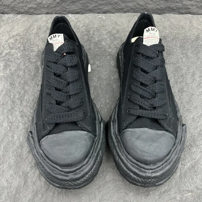 Maison Mihara Yasuhiro MMY Sneaker Full Black 2026 | Drip Kickz Maison Mihara Yasuhiro MMY Sneaker Full Black - Image 3