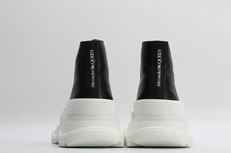 Alexander McQueen Black With White Background 2026 | Drip Kickz Alexander McQueen Black With White Background - Image 5