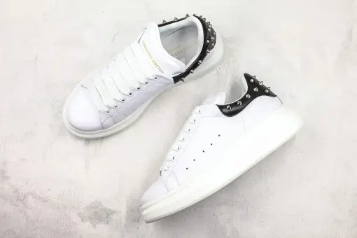 Alexander McQueen Tail Black Nail 2026 | Drip Kickz Alexander McQueen Tail Black Nail - Image 3