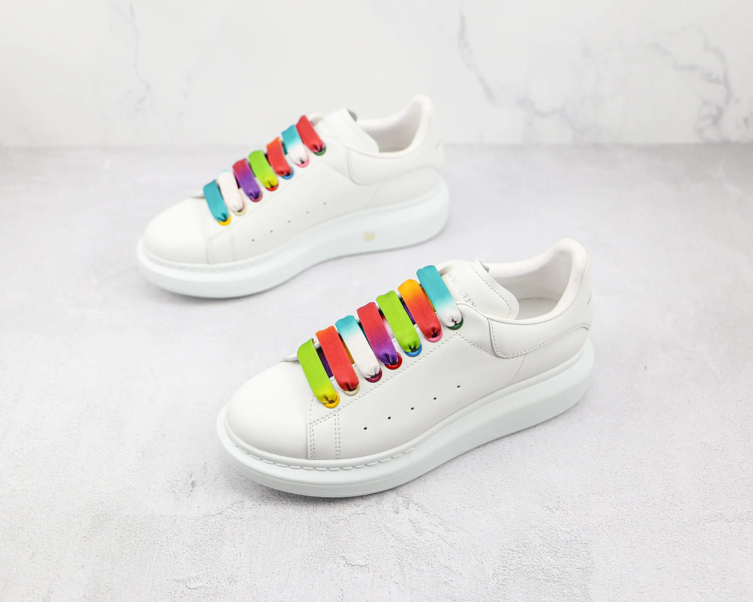 Alexander McQueen Streamer 2026 | Drip Kickz Alexander McQueen Streamer - Image 2