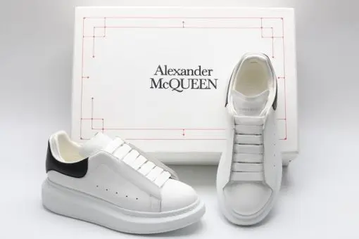 Alexander McQueen Black & White 2026 | Drip Kickz Alexander McQueen Black & White - Image 3