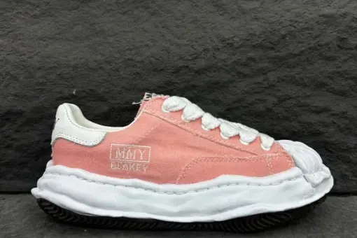Maison Mihara Yasuhiro MMY Blakey Sneaker Pink