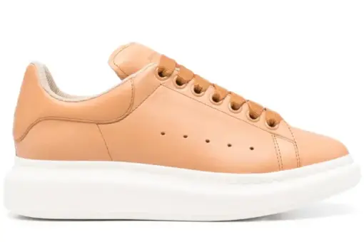 Alexander McQueen Oversized sneakers caramel brown
