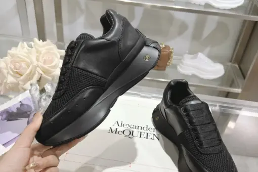 Alexander McQueen Sneaker Full Black