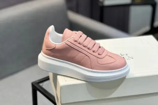 Alexander McQueen Sneakers Pink