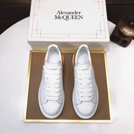 Alexander McQueen Oversized Sneaker White/Brown Crocodile 2026 | Drip Kickz Alexander McQueen Oversized Sneaker White/Brown Crocodile - Image 2