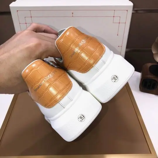 Alexander McQueen Oversized Sneaker White/Brown Crocodile 2026 | Drip Kickz Alexander McQueen Oversized Sneaker White/Brown Crocodile - Image 3