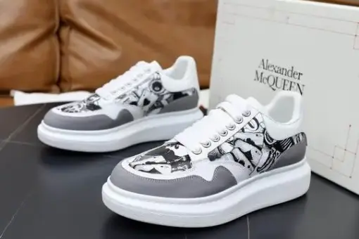 Alexander McQueen Oversized Sneakers Colorful Graphic Print