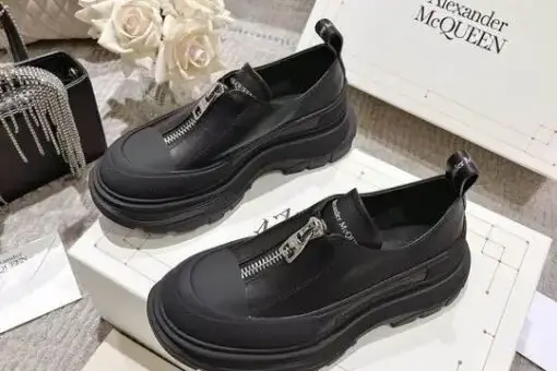 Alexander McQueen Zipper Sneakers Black