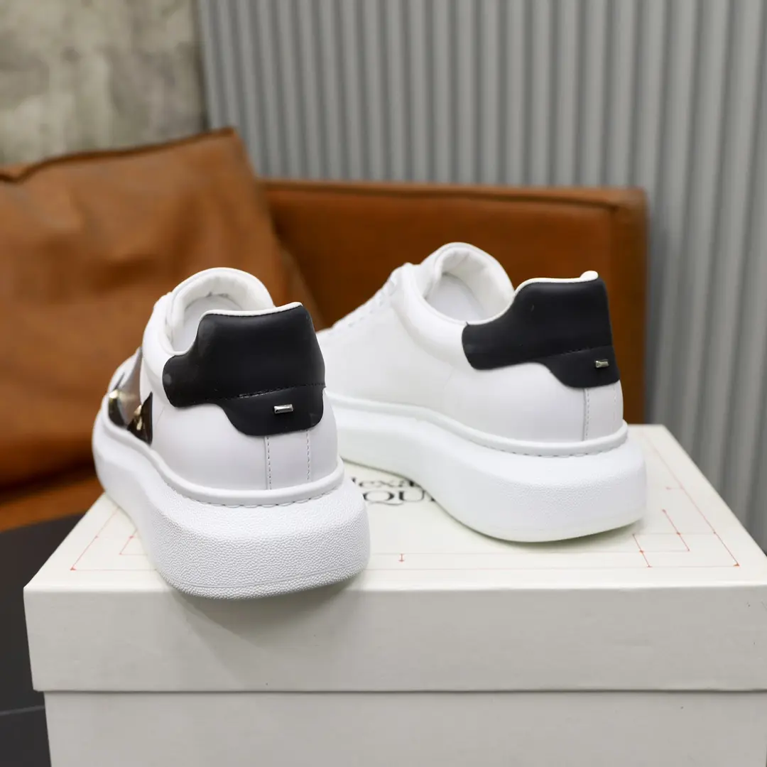 Alexander McQueen Casuals Silver Black Eye 2026 | Drip Kickz Alexander McQueen Casuals Silver Black Eye - Image 3