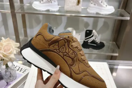 Alexander Mcqueen Sprint Runner Low Top Sneakers Brown